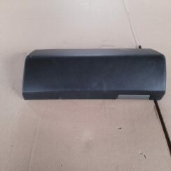 Mantu glabāšanas nodalījums pasažiera pusē priekš RANGE ROVER SPORT 2007