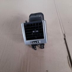 Mērinstrumentu paneļa gaisa vads, centrā priekš RANGE ROVER SPORT 2007