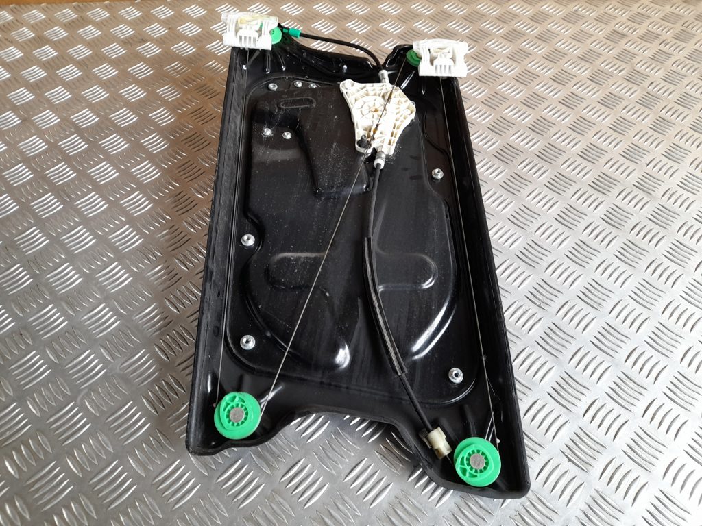 Stikla pacelšanas mehānisms priekšējais kreisais priekš RANGE ROVER SPORT 2007