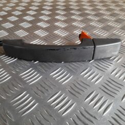 Aizmugurējais kreisais durvju rokturis priekš RANGE ROVER SPORT 2007