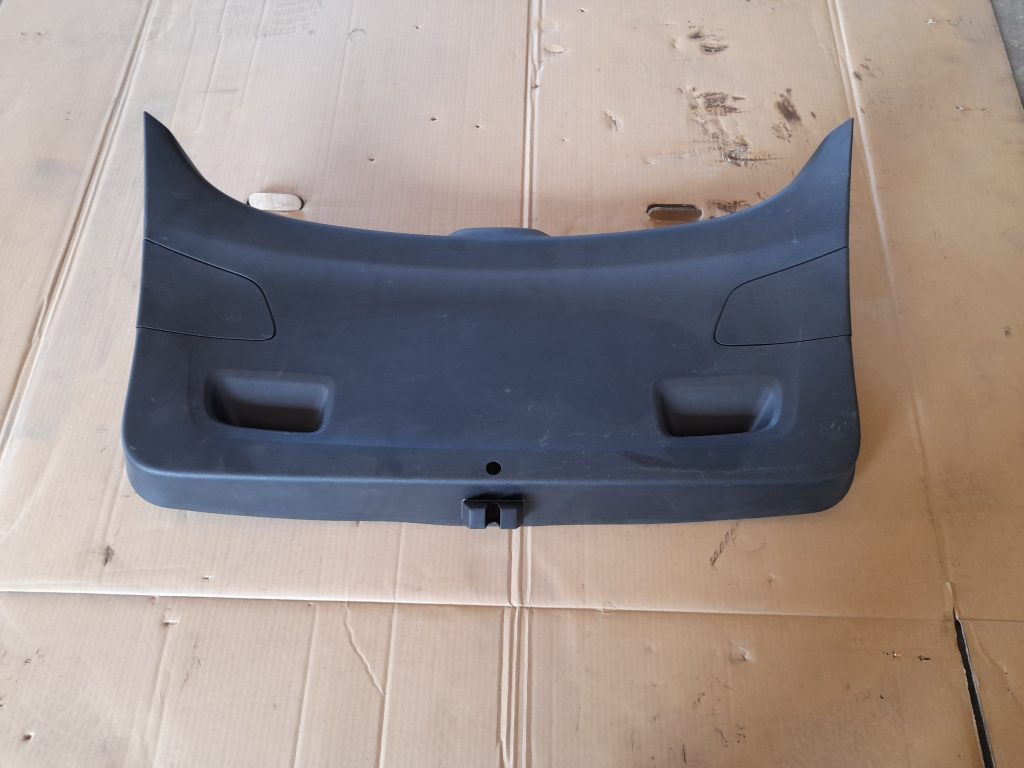 Bagāžnieka vāka liela apdare priekš OPEL ASTRA SPORT 2017