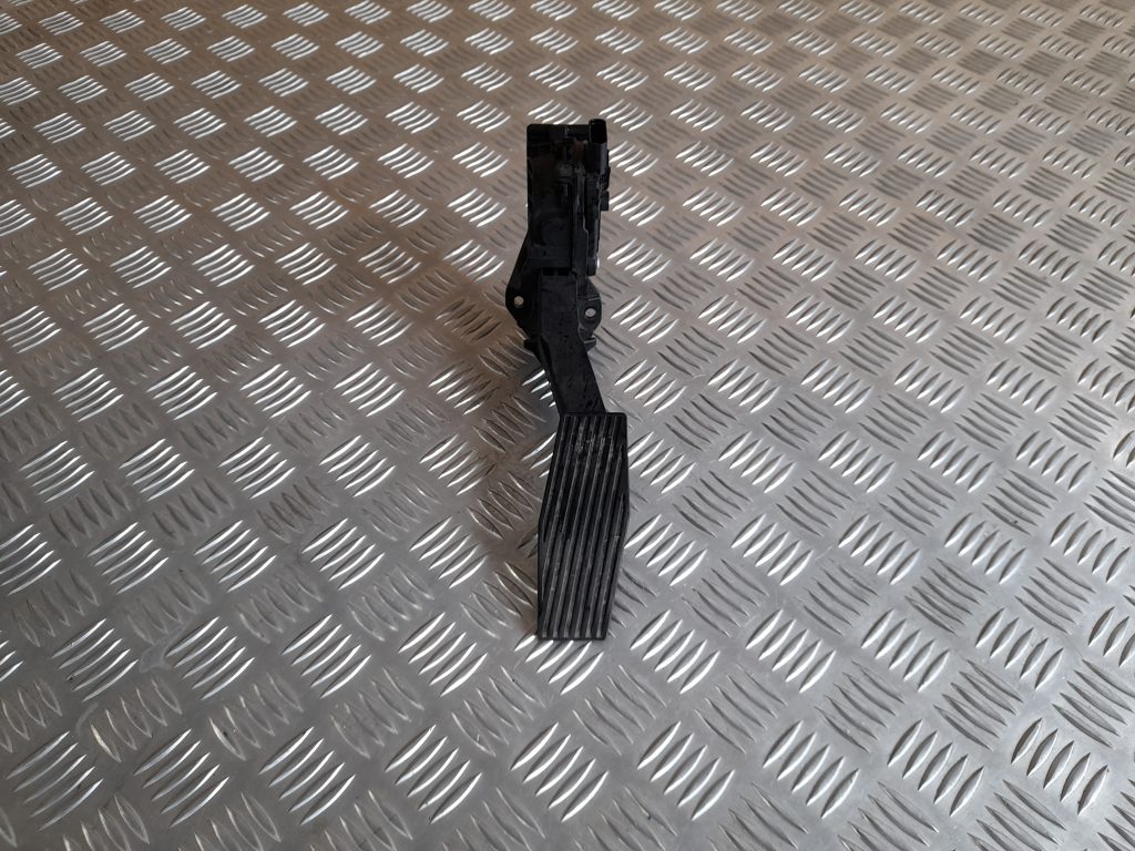 Gāzes pedālis priekš OPEL ASTRA SPORT 2017 1 Gāzes pedālis priekš OPEL ASTRA SPORT 2017