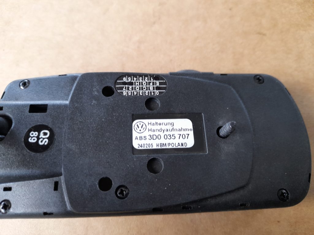 Tālruņa turētājs priekš VW PHAETON 2005 5 Tālruņa turētājs priekš VW PHAETON 2005