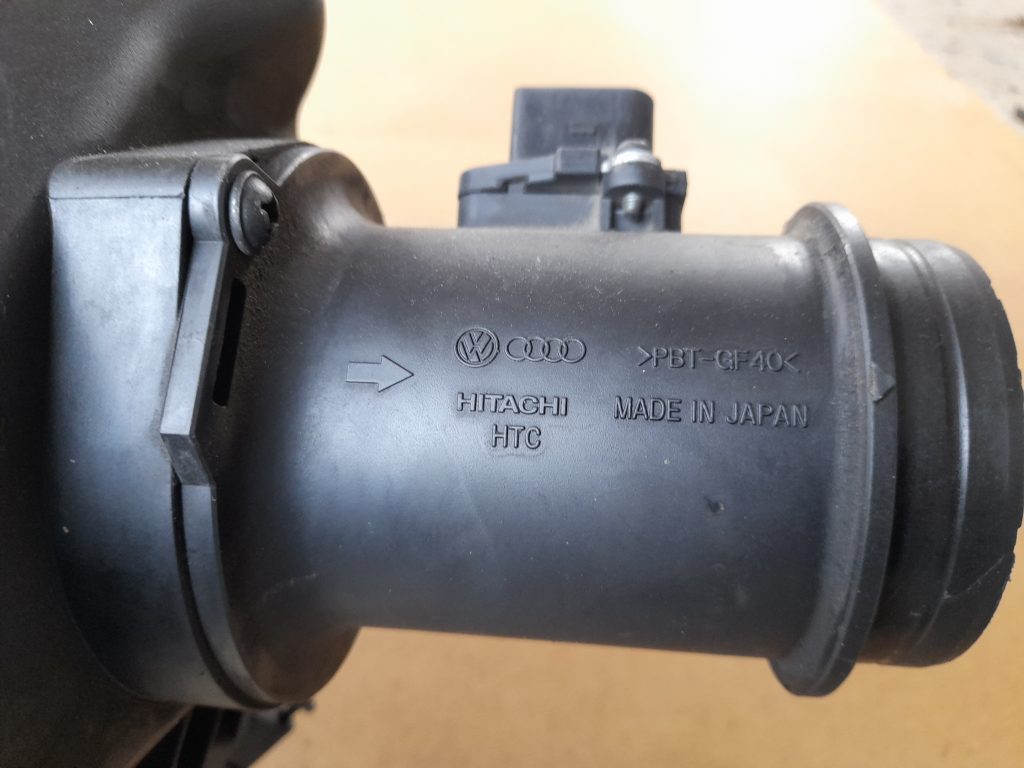 Gaisa filtra korpuss priekš VW PHAETON 2005 4 Gaisa filtra korpuss priekš VW PHAETON 2005