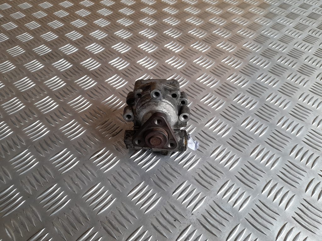 Hidrauliskais pastiprinātājs priekš VW PHAETON 2005 1 Hidrauliskais pastiprinātājs priekš VW PHAETON 2005