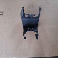 Centrālās konsoles iekšējā plastmasa priekš VOLVO XC60 2009