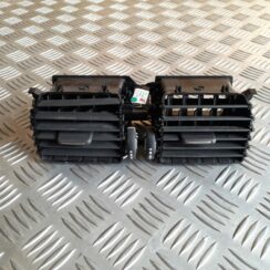 Mērinstrumentu paneļa gaisa vads, centrā priekš VOLVO XC60 2009