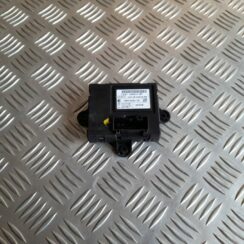 Aizmugurējo labo durvju vadības bloks priekš VOLVO XC60 2009