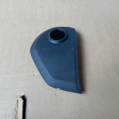 Mērinstrumentu paneļa sānu apdare priekš VW TOUAREG 2007