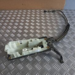 Ātrumu pārslēgšanas slēdzis priekš VW TOUAREG 2007