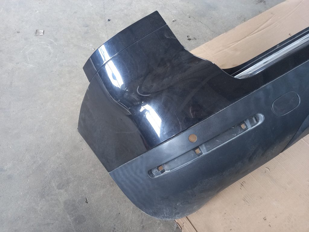 Aizmugures buferis priekš VW TOUAREG 2007 2 Aizmugures buferis priekš VW TOUAREG 2007