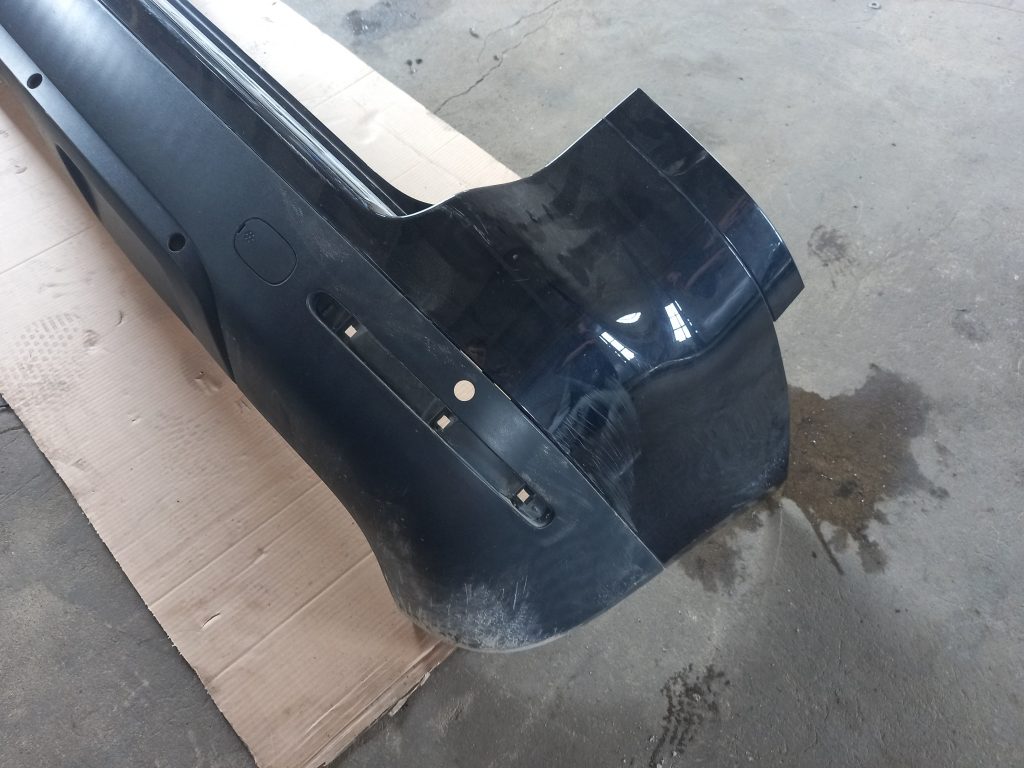 Aizmugures buferis priekš VW TOUAREG 2007 5 Aizmugures buferis priekš VW TOUAREG 2007