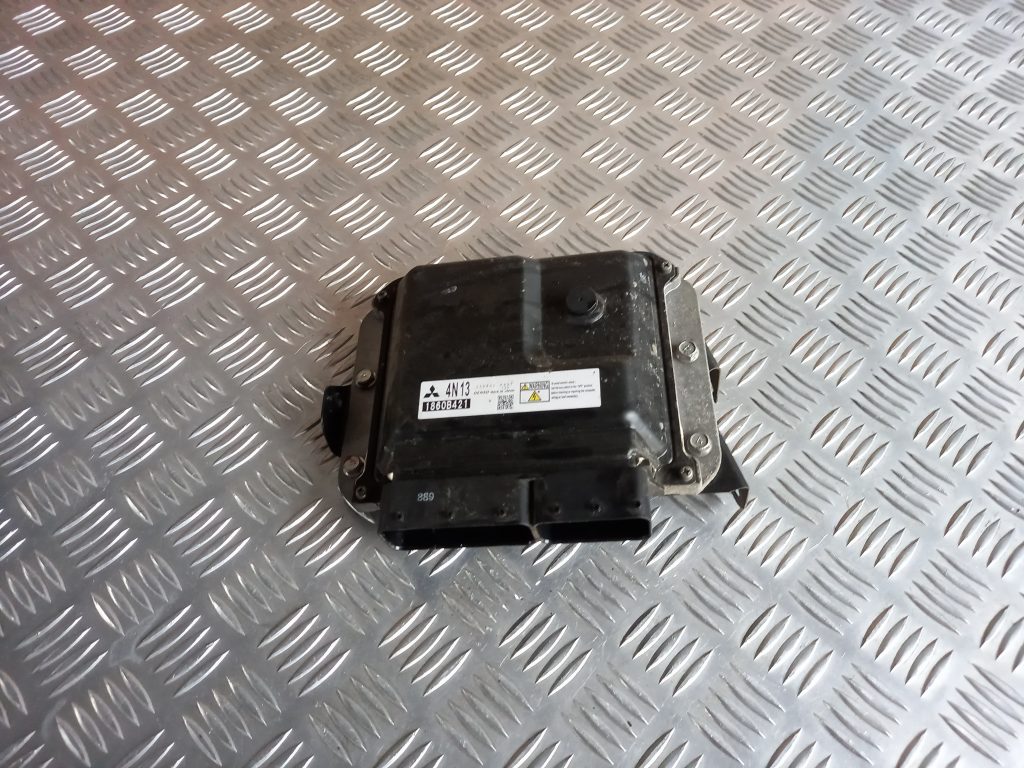 Dzinēja vadības bloks priekš MITSUBISHI ASX 2011 1 Dzinēja vadības bloks priekš MITSUBISHI ASX 2011