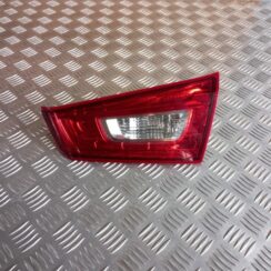 Bagāžnieka vāka labais lukturis priekš MITSUBISHI ASX 2011
