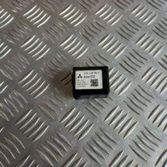 Stop signāla devējs priekš MITSUBISHI ASX 2011