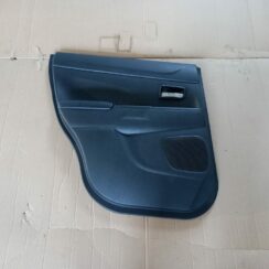 Aizmugurējo kreiso durvju apdare priekš MITSUBISHI ASX 2011