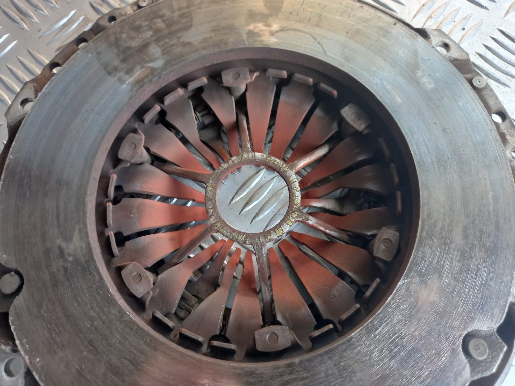 Sajūga komplekts priekš MITSUBISHI LANCER 2009