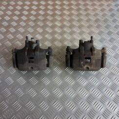 Priekšējais labais suports priekš MITSUBISHI LANCER 2009