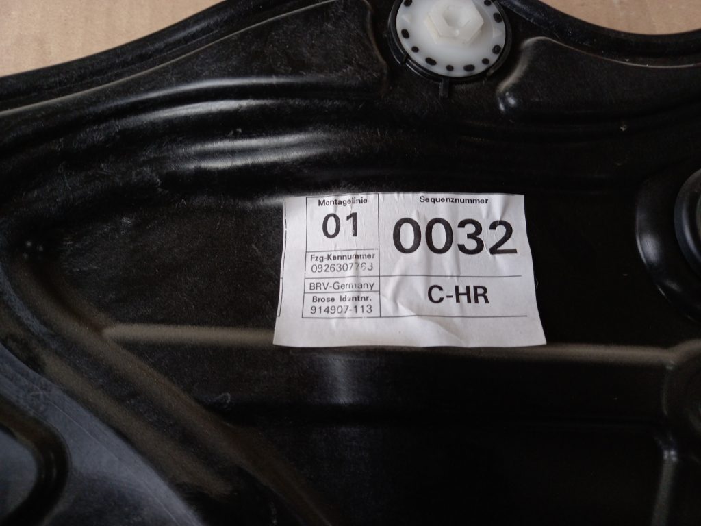 Stikla pacelšanas mehānisma panele priekš VW PASSAT CC 2009