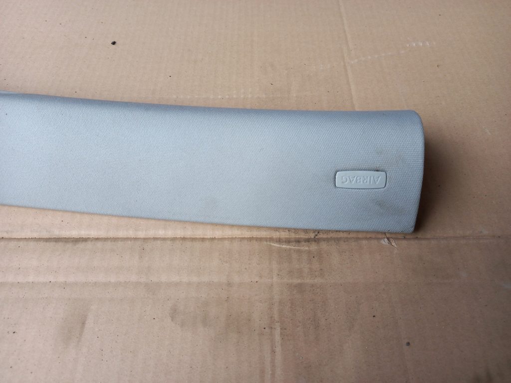 Priekšējas salona statnes apdare priekš VW PASSAT CC 2009 3 Priekšējas salona statnes apdare priekš VW PASSAT CC 2009