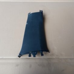 Vidējas salona statnes apdare priekš VW PASSAT CC 2009