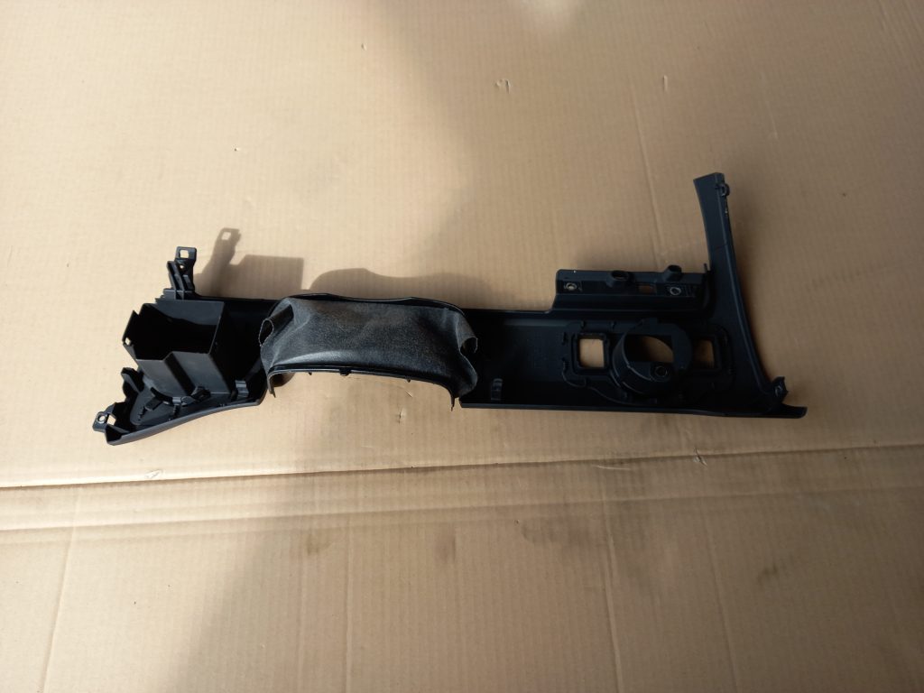 Gaismas slēdža apdare (uz paneļa) priekš VW PASSAT CC 2009 5 Gaismas slēdža apdare (uz paneļa) priekš VW PASSAT CC 2009