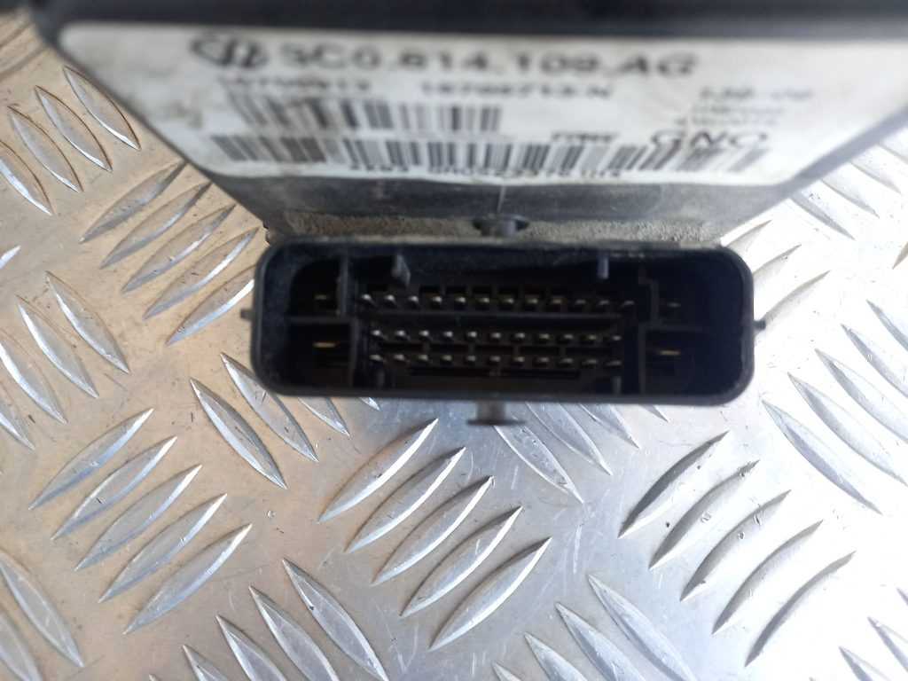 ABS bloks priekš VW PASSAT CC 2009 5 ABS bloks priekš VW PASSAT CC 2009