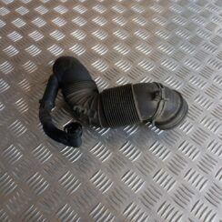 Gaisa filtra korpusa caurule priekš VW PASSAT CC 2009