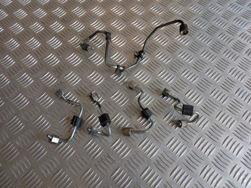 Degvielas caurule priekš VW PASSAT CC 2009 1 Degvielas caurule priekš VW PASSAT CC 2009