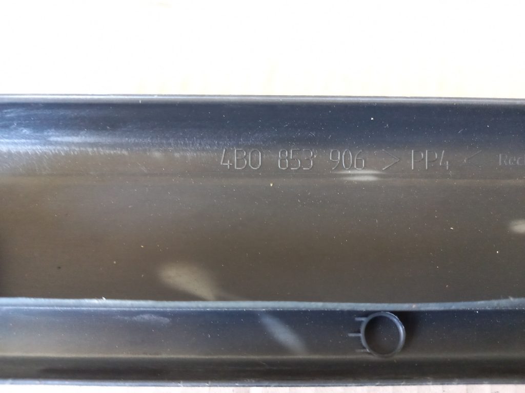 Sliekšņa laba uzlika priekš AUDI A6 1998 5 Sliekšņa laba uzlika priekš AUDI A6 1998