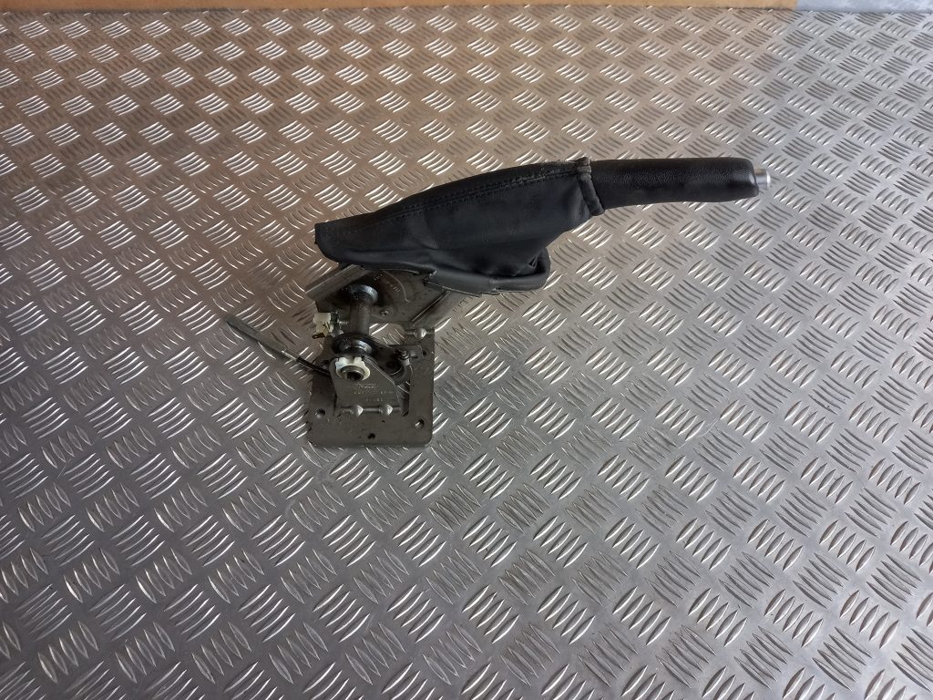 Stāvbremzes svira priekš LAND ROVER FREELANDER 2007 1 Stāvbremzes svira priekš LAND ROVER FREELANDER 2007