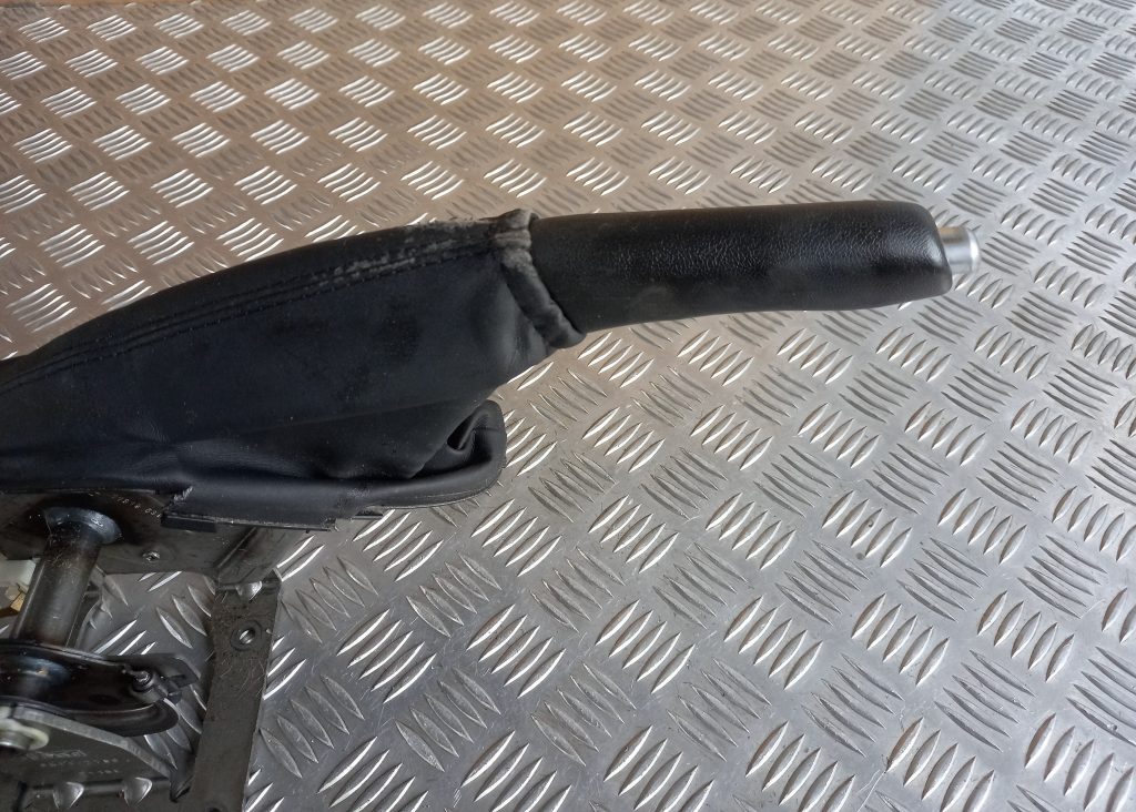 Stāvbremzes svira priekš LAND ROVER FREELANDER 2007 3 Stāvbremzes svira priekš LAND ROVER FREELANDER 2007