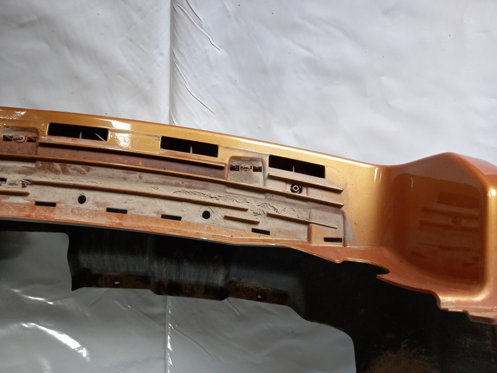 Aizmugures buferis priekš LAND ROVER FREELANDER 2007