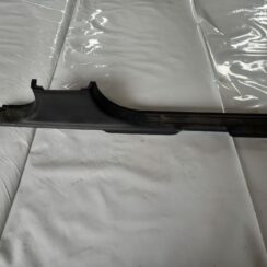 Sliekšņa priekšēja kreisa uzlika (salonā) priekš LAND ROVER FREELANDER 2007