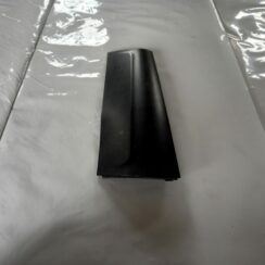 Aizmugurēja spārna uzlika (moldings) priekš LAND ROVER FREELANDER 2007