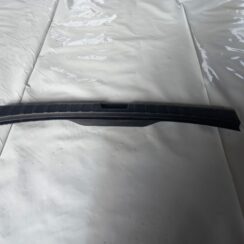 Bagažnieka nodalījuma sliekšņa uzlika priekš LAND ROVER FREELANDER 2007