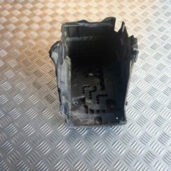 Akumulatora vāks priekš LAND ROVER FREELANDER 2007