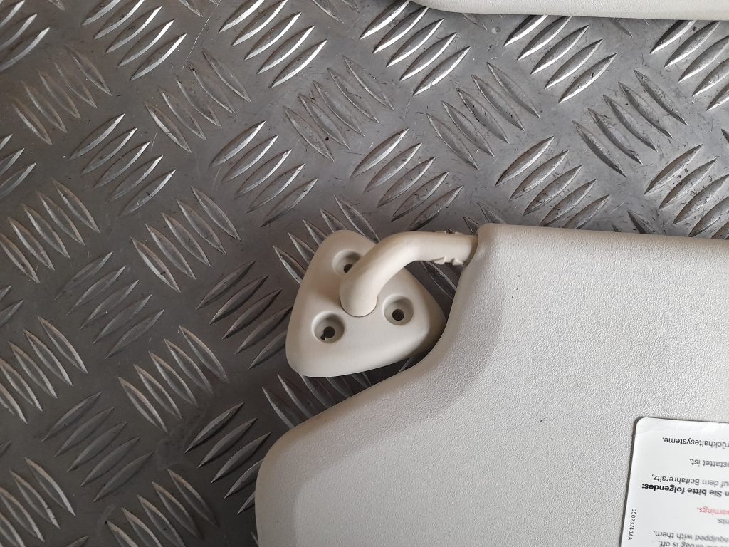 Saules aizsargs priekš DODGE JOURNEY 2008