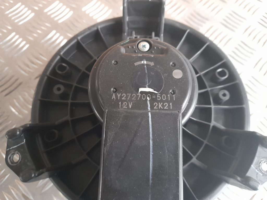 Salona ventilators priekš DODGE JOURNEY 2008 3 Salona ventilators priekš DODGE JOURNEY 2008