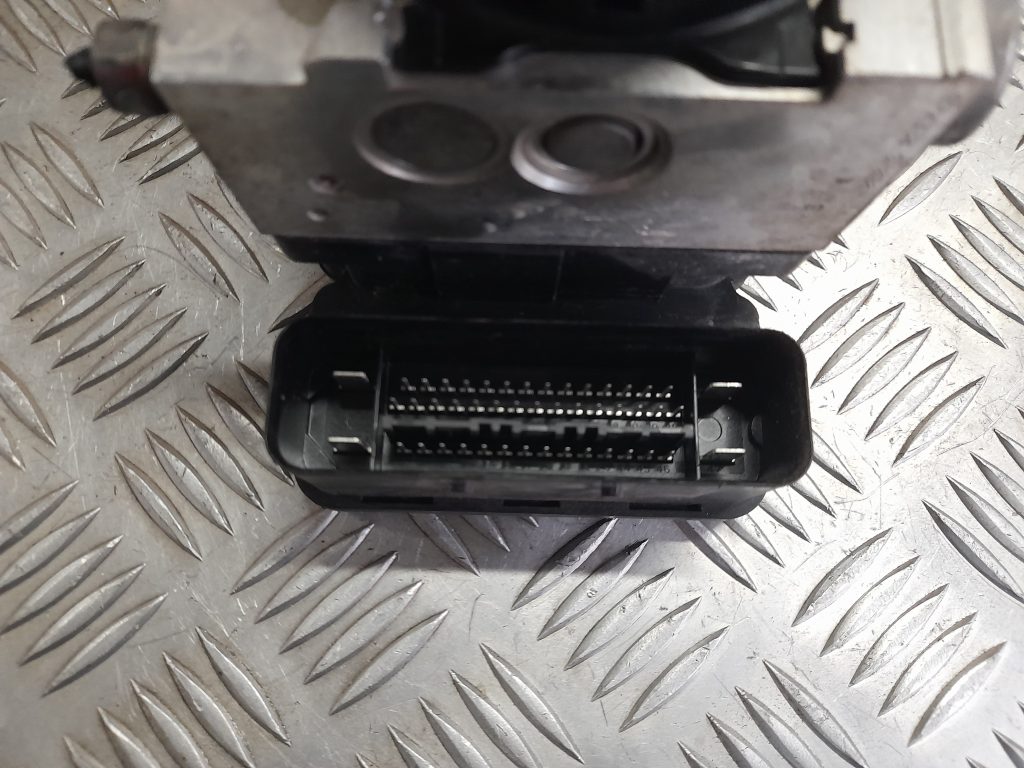 ABS bloks priekš DODGE JOURNEY 2008