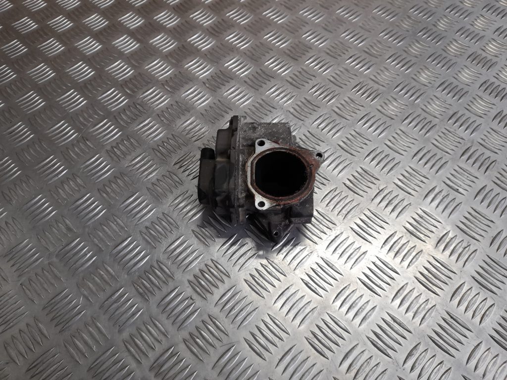 Droseļvārsts priekš DODGE JOURNEY 2008 2 Droseļvārsts priekš DODGE JOURNEY 2008