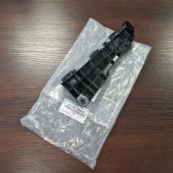 Priekšējā spārna un bufera stiprinājums priekš LEXUS LS600H 2013 5213450070