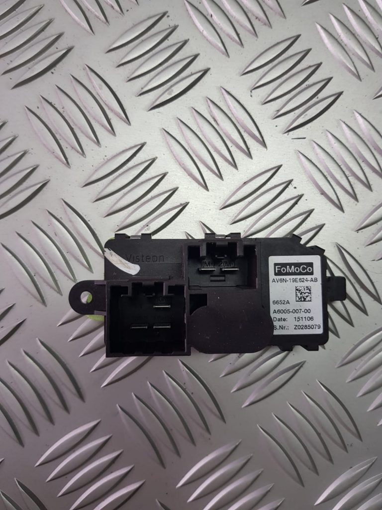 Salona ventilatora rezistors priekš FORD FOCUS 2016