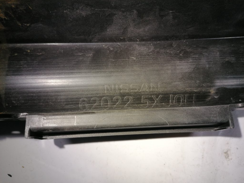 Priekšējais buferis priekš Mercedes-Benz 2017- 620225XJ0H