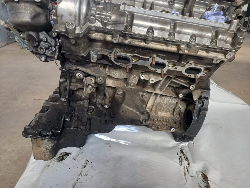 Dzinējs priekš MERCEDES BENZ ML320 2005 BLACK