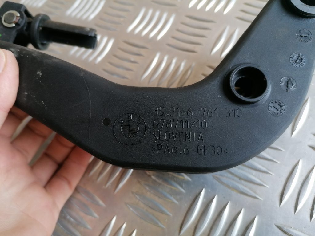 Sajūga pedālis priekš BMW 1 E87 2009 WHITE 4 Sajūga pedālis priekš BMW 1 E87 2009 WHITE