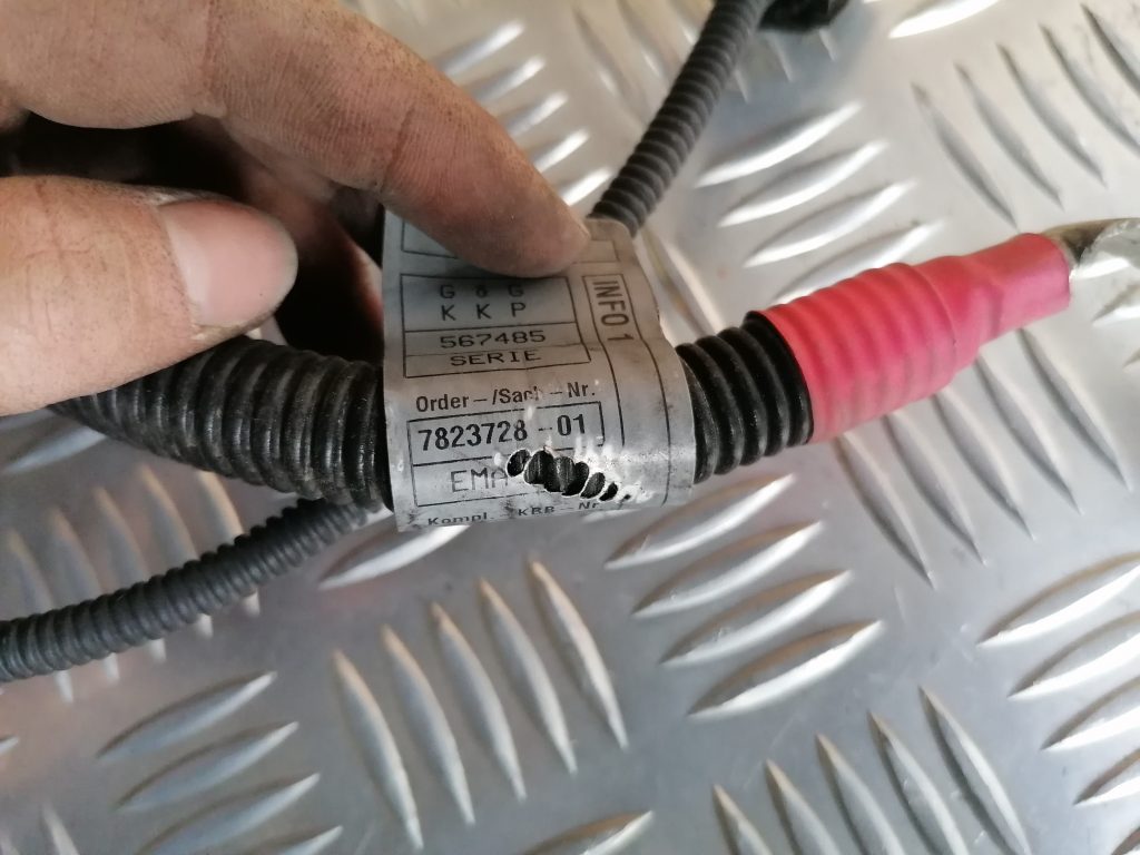 Startera un ģeneratora vads priekš BMW 1 E87 2009 WHITE