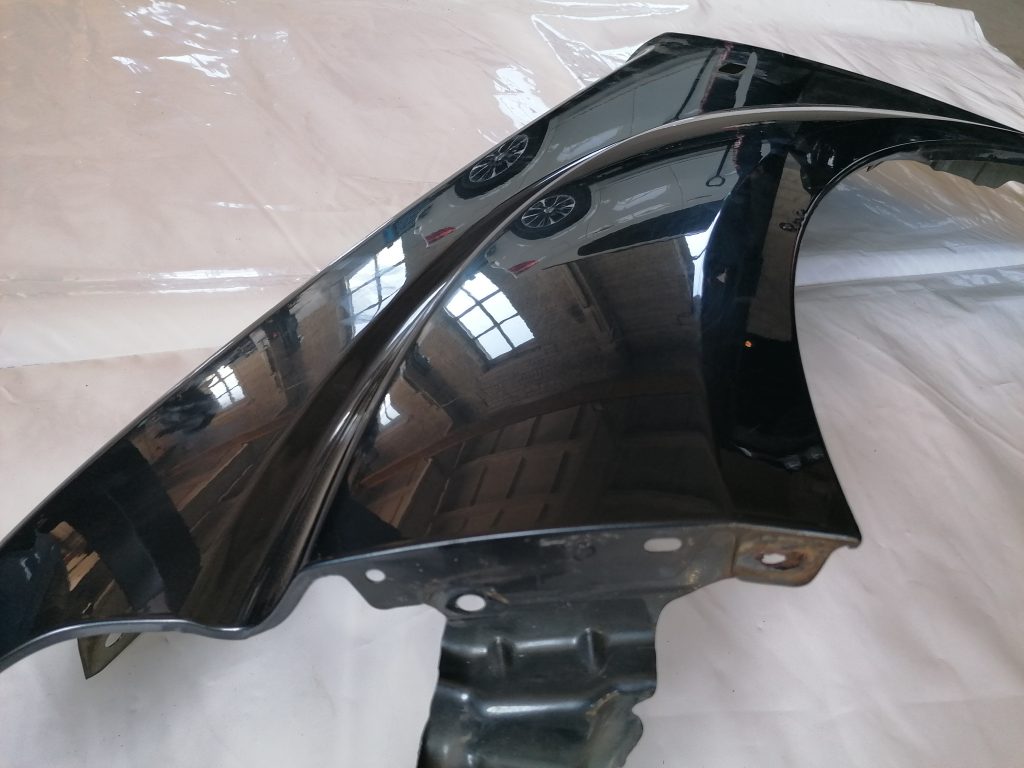 Priekšējais kreisais spārns priekš NISSAN PATHFINDER 2006 2 Priekšējais kreisais spārns priekš NISSAN PATHFINDER 2006