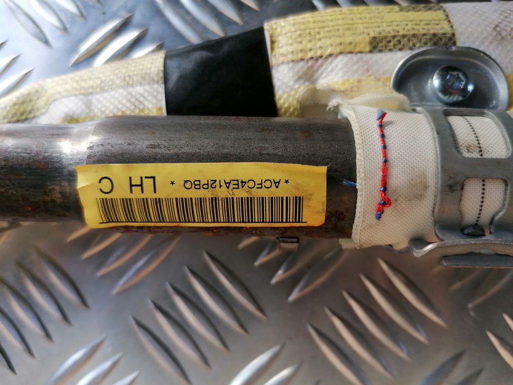 Griestu drošības spilvens, pa kreisi priekš TOYOTA AVENSIS 2012 2 Griestu drošības spilvens, pa kreisi priekš TOYOTA AVENSIS 2012