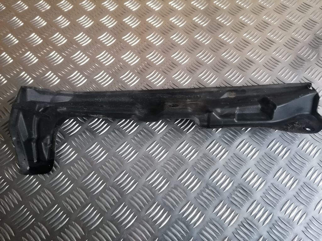 Priekšējā spārna un bufera stiprinājums priekš AUDI A4 2007 1 Priekšējā spārna un bufera stiprinājums priekš AUDI A4 2007